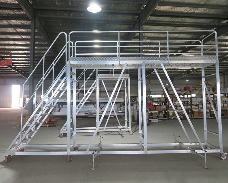 移动铝合金仓储登高平台梯