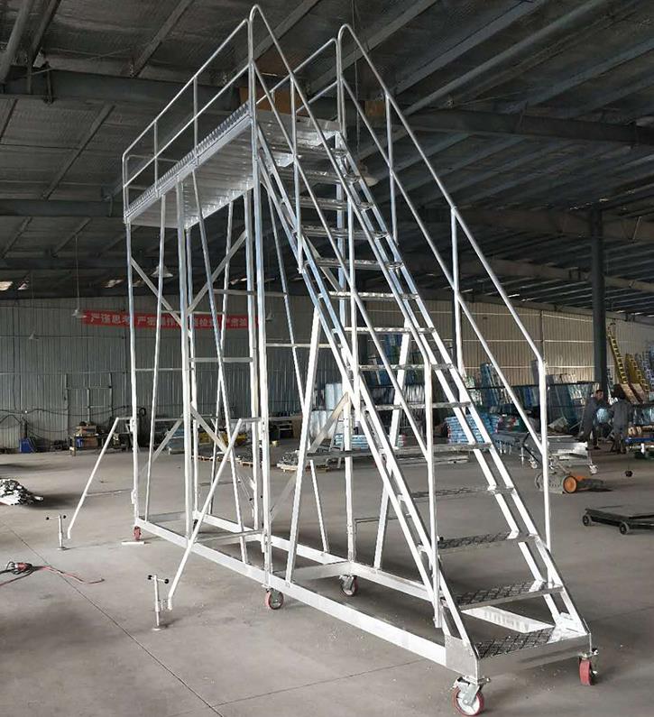 移动铝合金仓储登高平台梯